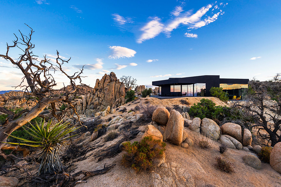 The Black Desert House is modern, strak en ongelooflijk sexy